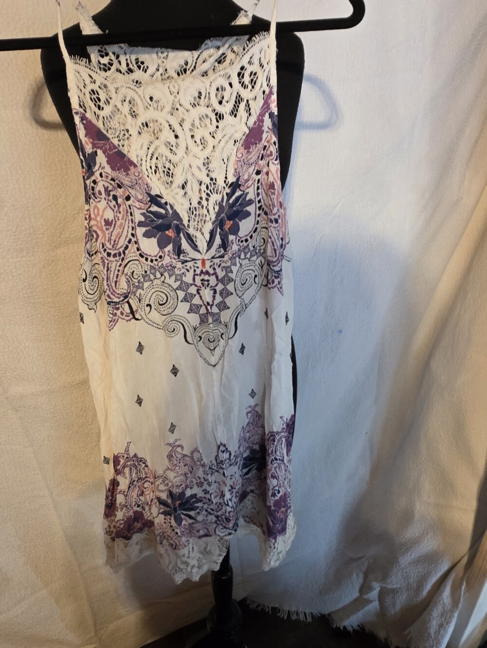 Free People Lace-Trim Floral Print Spaghetti Strap Tank Top - White/Purple